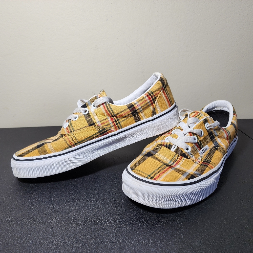 VANS Off The Wall Old Skool Classic Low Top Skate Shoes  Sneakers Women's Size 7